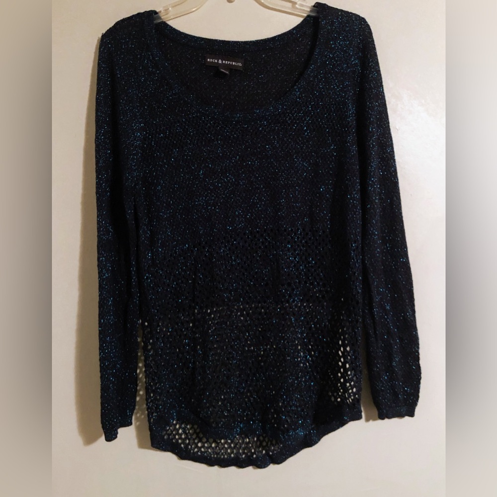 Women’s Rock & Republic Open Knit Sweater Black W/ Blue Shimmer Size Medium